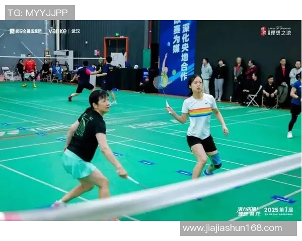 羽毛球盛宴：深入探讨武汉羽毛球队的默契配合与战术策略